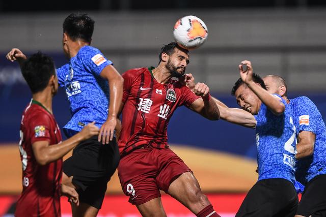 阿德巴约即将超越哈斯勒姆夺队史篮板王之位